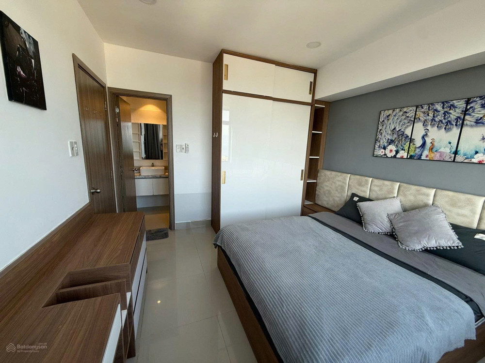 Bán căn hộ Napoleon Castle 1 - Căn duy nhất trục số 10, tầng 12 - 3 PN, view biển