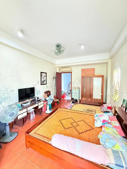 Nhà Mặt Tiền Đường Nhất Chi Mai Phường 13 Tân Bình Cũ