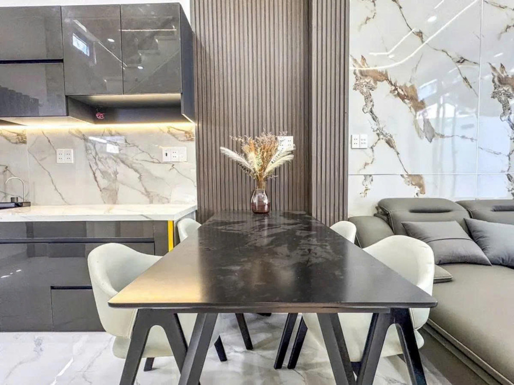 NHÀ XÂY MỚI, FULL  NỘI THẤT  – KHU VIP HƯƠNG LỘ 2 –  BÌNH TÂN – HẺM 6M – DT 40M² – NHỈNH 4 TỶ