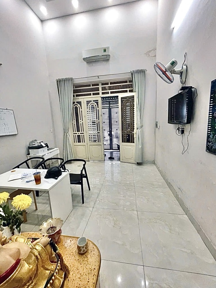 Bán nhà 2 tầng, 3PN hẻm Trương Chinh, Q.12 - 84m2, SH, 5.4 tỷ