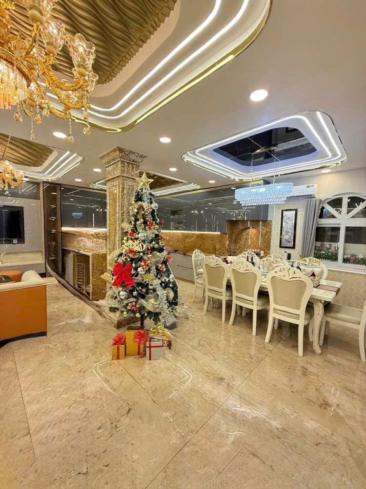 BIỆT THỰ XỊN GIÁP Q10 – SÁT CMT8 – 74M² – NỞ HẬU – FULL NỘI THẤT - GIÁ 12.48 TỶ