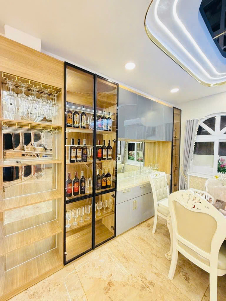 BIỆT THỰ XỊN GIÁP Q10 – SÁT CMT8 – 74M² – NỞ HẬU – FULL NỘI THẤT - GIÁ 12.48 TỶ