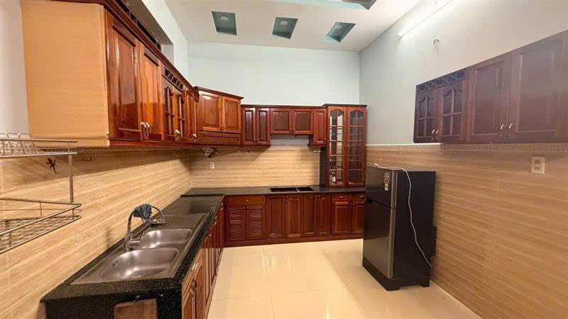 Nhà xinh 2 MẶT HẺM hẻm An Phú Đông 9, NGAY CẦU AN LỘC - GÒ VẤP 68m2, 4 tầng, 4PN, sổ hồng riêng,