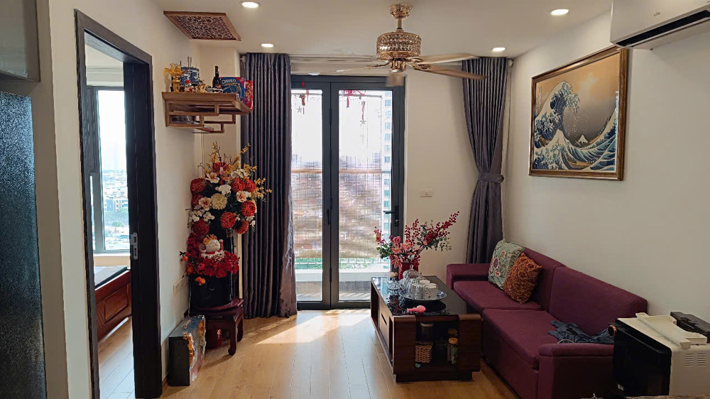 Bán căn hộ chung cư T&T120 Định Công, SĐCC, 60m2, 2PN, 1 vệ sinh, giá 6.2 tỷ