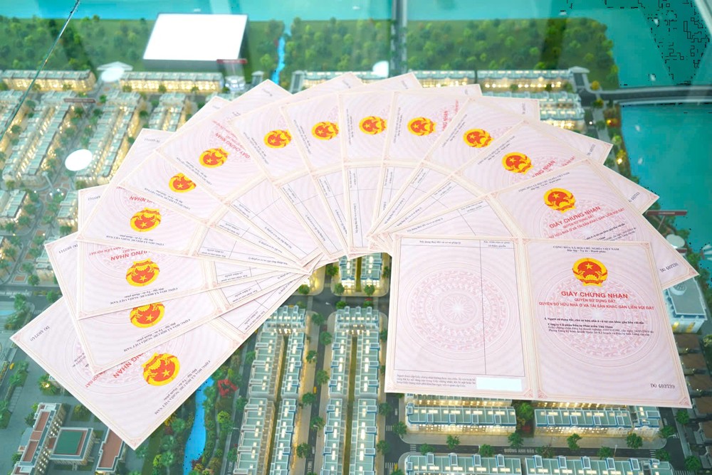 Chỉ 600 triệu/ sổ hồng tên mình, Ân hạn gốc & HTLS trong 24 TH. Ưu đãi hơn 500TR. Nghĩa 0983230002