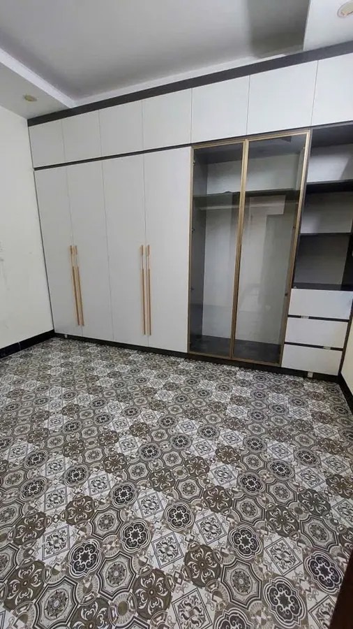 BÁN NHÀ RIÊNG BỒ ĐỀ- LONG BIÊN Ô TÔ ĐỖ CỬA - NGÕ THÔNG  42m2 X 4 tầng 9.8 tỷ