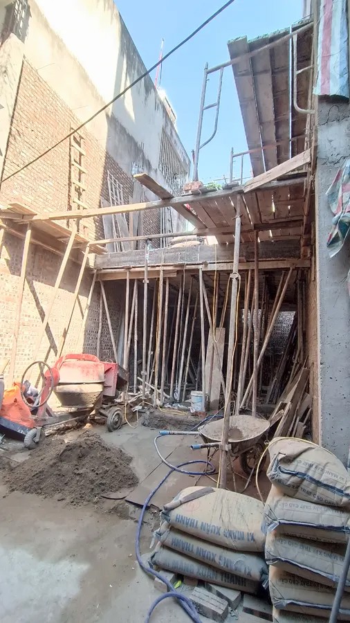 NHÀ MỚI ĐẦU PHỐ Ngọc Thụy 62/40 m2 X 6 Tầng 9.9 tỷ Long Biên Hà Nội