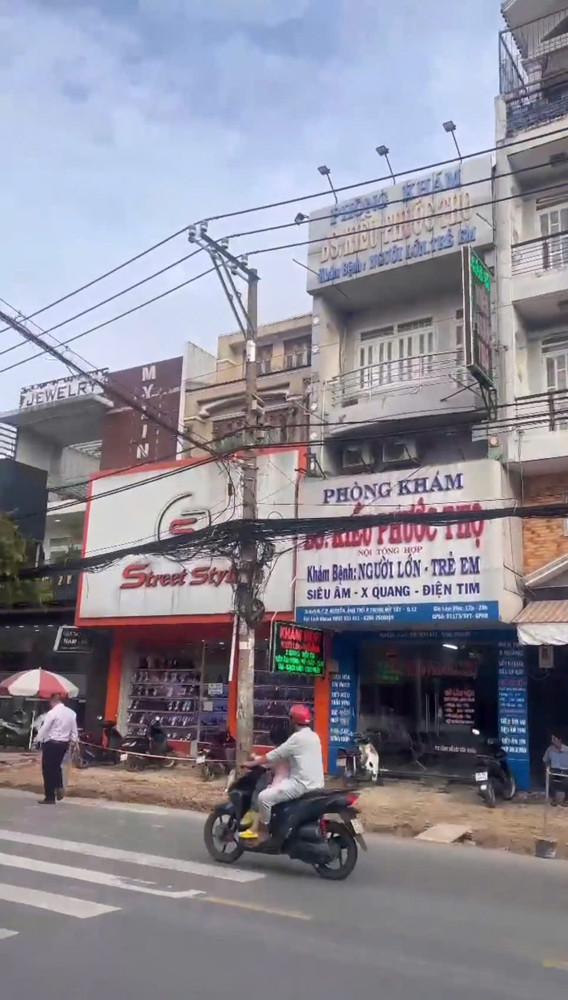 SIÊU PHẨM MẶT TIỀN – VỊ TRÍ VÀNG NGUYỄN ẢNH THỦ, Q12 
DÒNG TIỀN 70TR/THÁNG