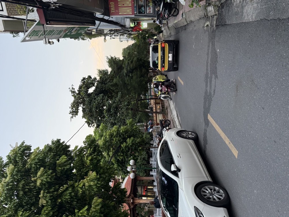 Bán đất Việt Hưng, mặt phố kinh doanh 66m vuông vắn, giá chỉ 14 tỷ còn tl. LH 0936123469