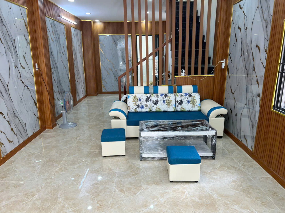 Nhà mới 3.6x12.5m hẻm 372 Tùng Thiện Vương P13Q8 Full nội thất