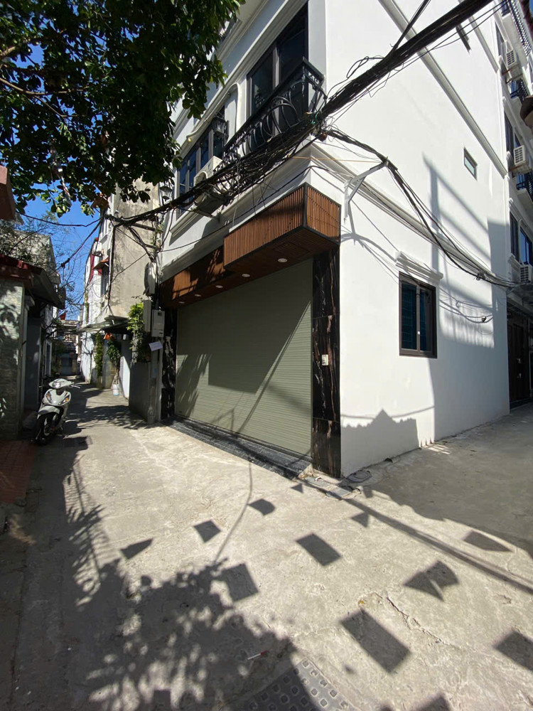 BÁN NHÀ MỚI- ĐỆP 6 TẦNG -THANG MÁY- Ô TÔ VÀO NHÀ Ngô Gia Tự 40m2 X 11.5 Tỷ