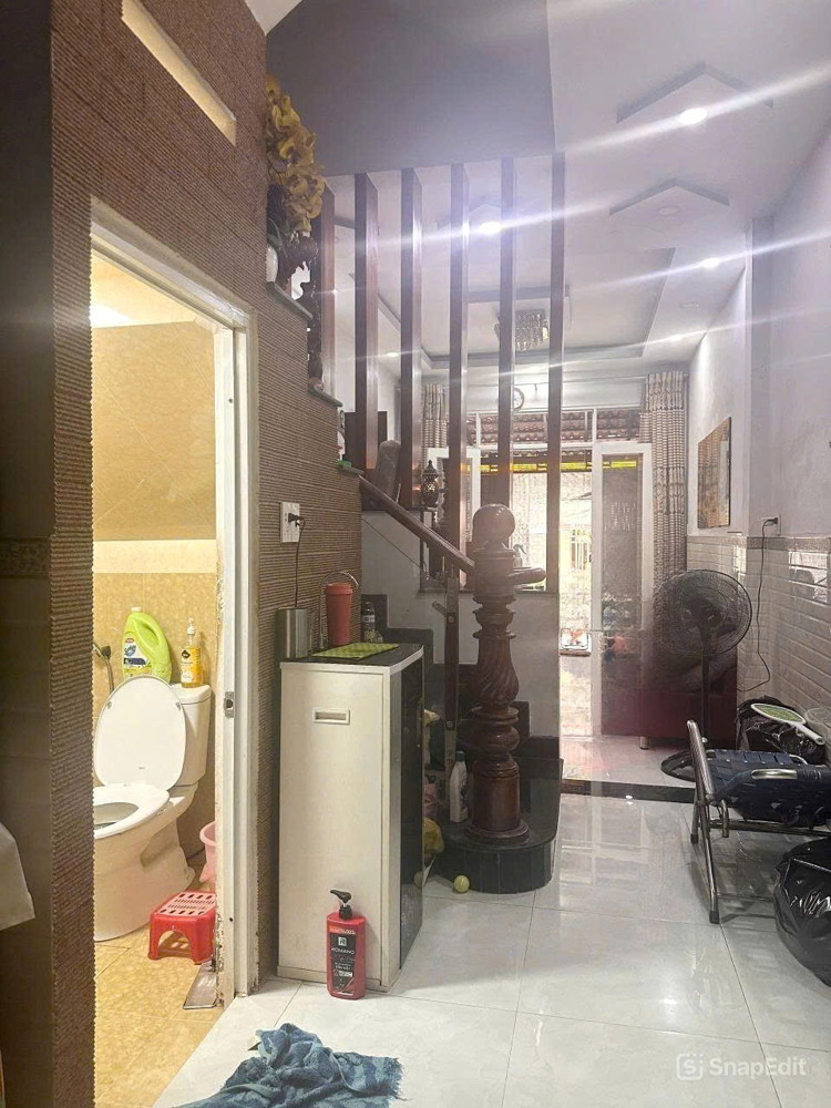 Nhà đường 8m oto qua lại Hưng Phú P9Q8