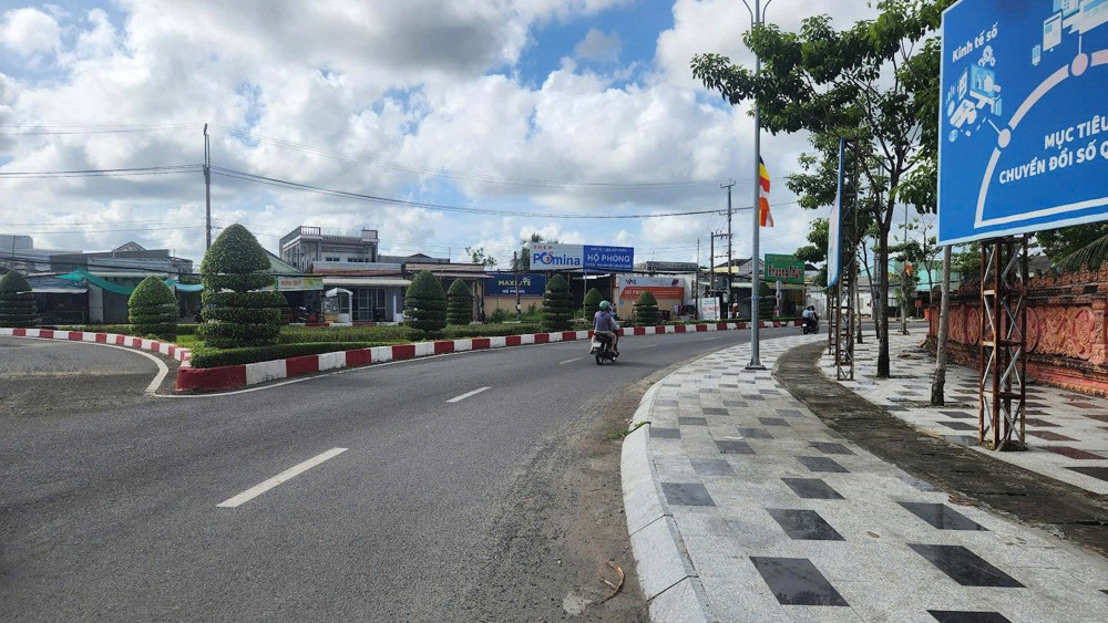  Bá.n Nền Đẹp Mặt Tiền Quốc Lộ 1A – Vị Trí Đắc Địa Ngay Vòng Xoay Hộ Phòng