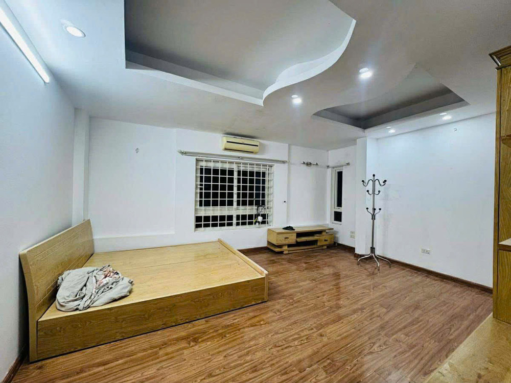 Bán Nhà Xã Đàn Hơn 11 Tỷ  Mặt Ngõ Kinh Doanh 35m 7 Tầng , Mặt Tiền 5m , Ô Tô Đỗ  🔥
📸