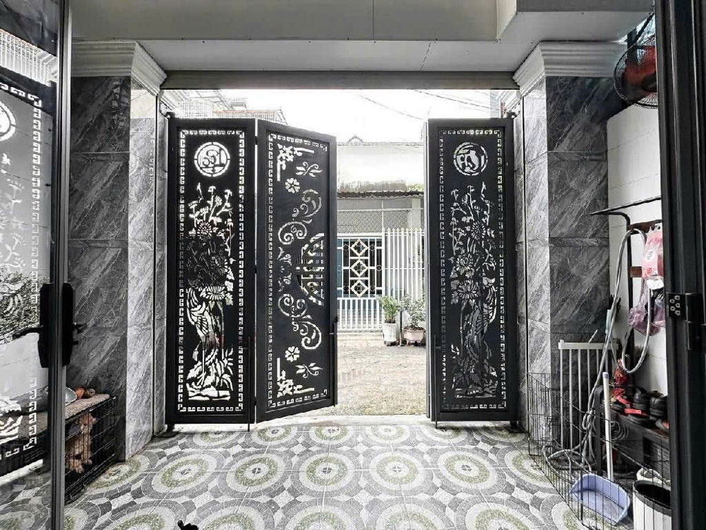 NHÀ ĐẸP -NỘI THẤT ĐẸP - VỊ TRÍ ĐẸP - HẺM OTO NGAY TRUNG TÂM QUẬN 9 - LÃ XUÂN OAI- TĂNG NHƠN PHÚ A