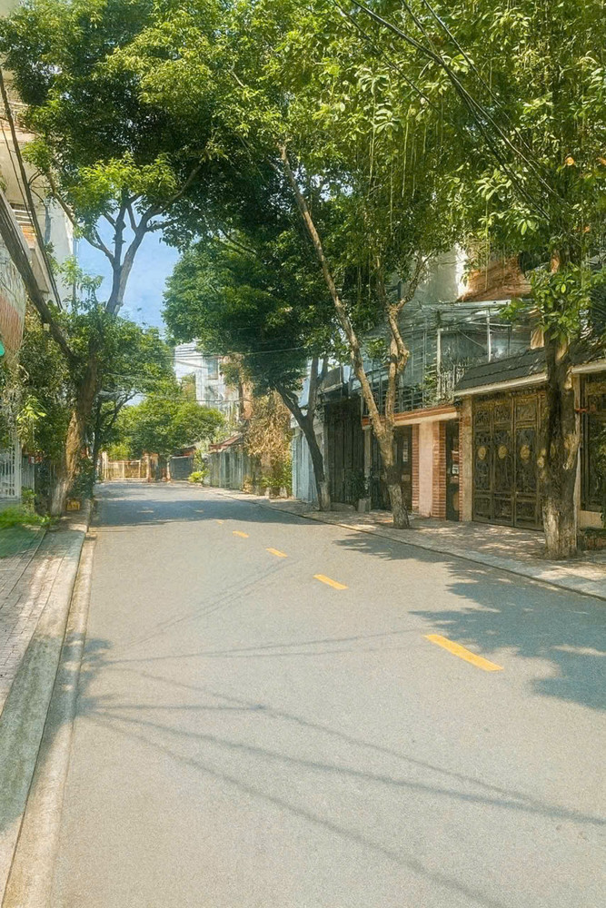 TÂN BÌNH – NHÀ ĐẸP LÊ VĂN HUÂN – GẦN GA T3 – 3 TẦNG – DTSD 115.7M² – GIÁ MỀM 7.92 TỶ