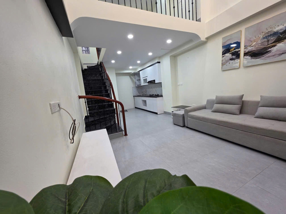 NHÀ ĐẸP ĐÓN TẾT - SẴN VỀ Ở - PHÂN KHÚC HÓT TẠI KHU VỰC - HƠN PHÚT RA HỒ TÂY- Lạc Long Quân 36 m, 5