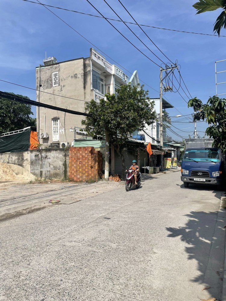 Bán nhà mặt tiền 14x35m giá 25 tỷ Đường Thạnh Xuân 22