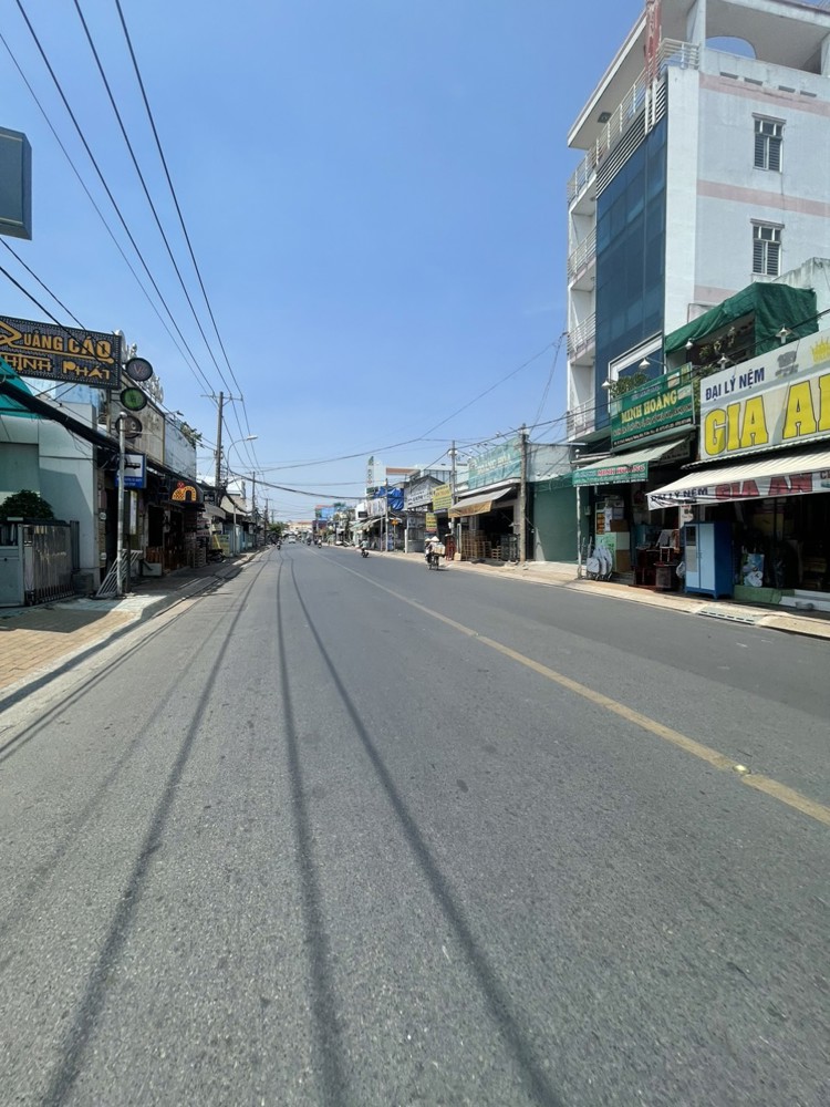 Bán nhà mặt tiền 9x30m giá 26,5 tỷ Đường Lý Thường Kiệt