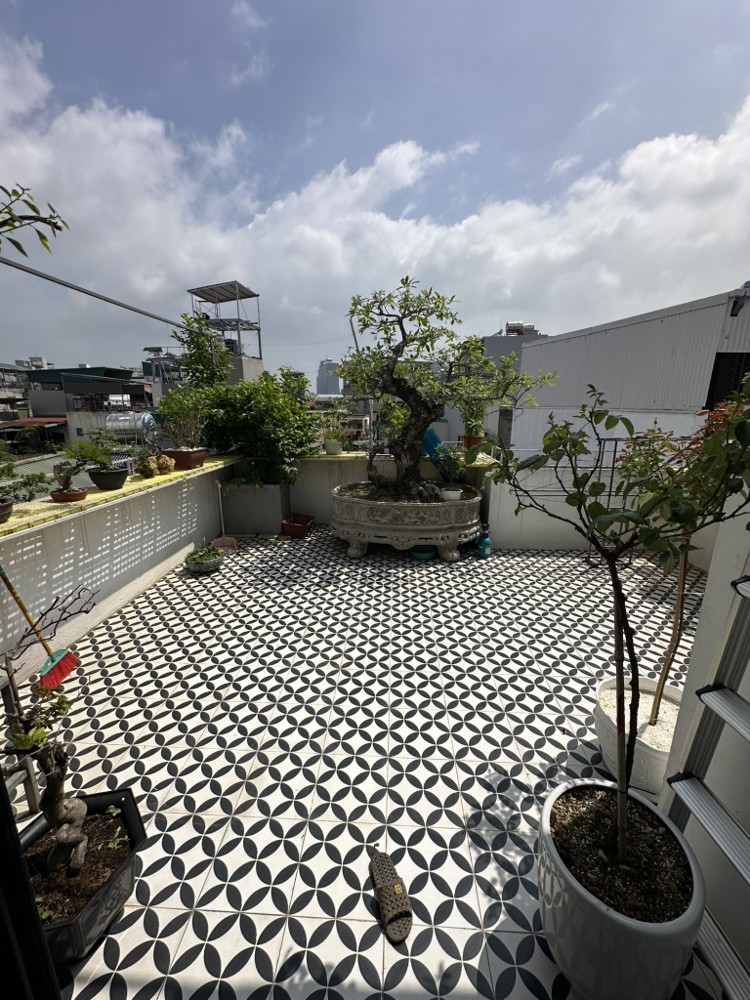 Bán nhà Bạch Mai trung tâm Hà Nội ô tô cửa đầy đủ công năng