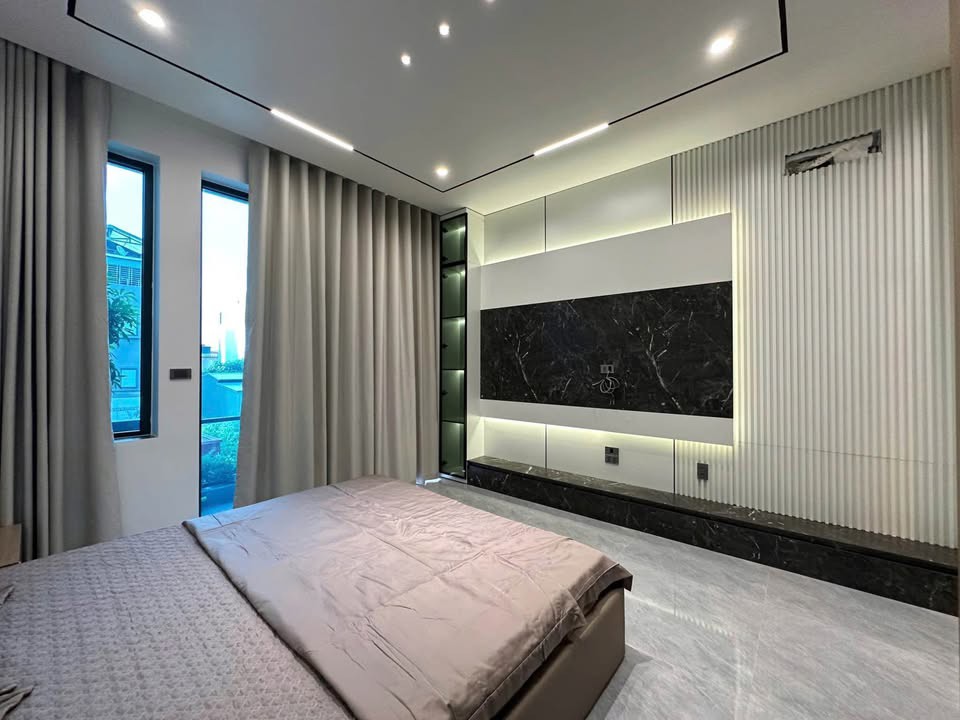 Mặt Phố lô góc ô tô tránh kinh doanh, Huy Du, Lưu Hữu Phước, 55m, 25 Tỷ