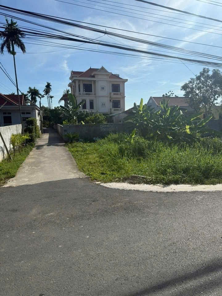 Lô góc 69.4m² – mặt đường 7m hiếm tại Hợp Đức, giá chỉ 1.8xx tỷ  ZALO 0567 222 555