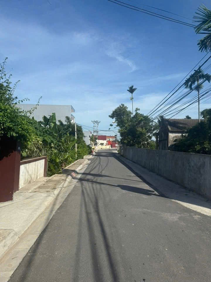 Lô góc 69.4m² – mặt đường 7m hiếm tại Hợp Đức, giá chỉ 1.8xx tỷ  ZALO 0567 222 555