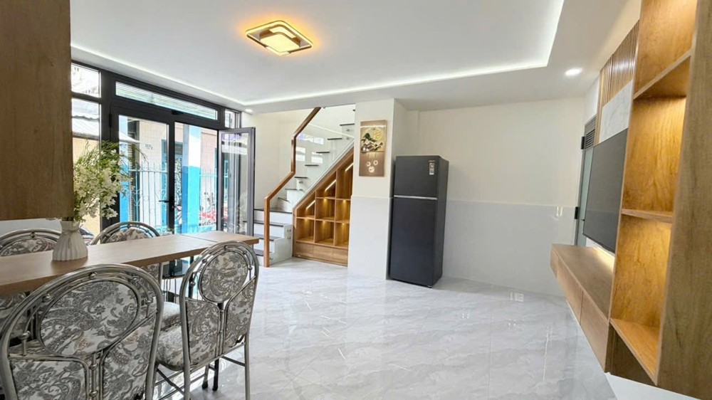 BÁN NHÀ MỚI 2 TẦNG HẺM 2/4 BẮC NHA TRANG (Vĩnh phước)