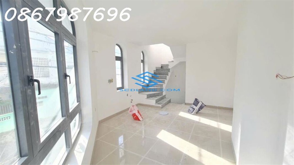 Bán Căn Góc 2 Mặt Tiền Trung Tâm Nha Trang – Nhà 4 Tầng + Tum – Giá 8 Tỷ