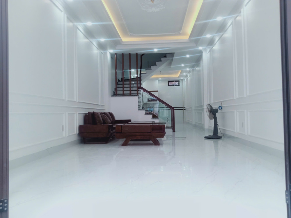 Bán Nhà 4 Tầng Độc Lập - Ô Tô Đỗ Cửa - Trung Tâm Đà Nẵng, Ngô Quyền, Hải Phòng. Dt 60m2 Hướng nam