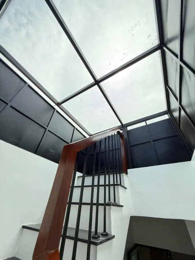 ⚡️BỎ QUA TIẾC HÙI HỤI!: LÔ GÓC 3 THOÁNG - 🚘20M RA Ô TÔ - MT 5M, bán nhà THANH XUÂN!