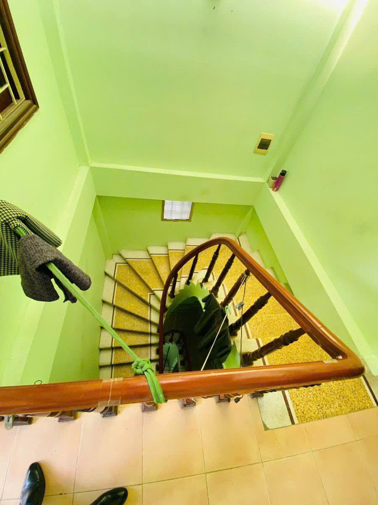 BÁN CĂN 65M-3 TẦNG HƠN 22 TỶ Ở TRUNG TÂM - LÔ GÓC - NGÕ NÔNG - GẦN PHỐ - CỰC THOÁNG - KINH DOANH