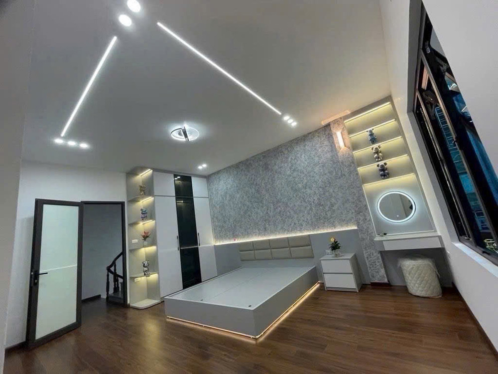 BÁN NHÀ BÙI XƯƠNG TRẠCH  - NGÕ THÔNG - Ô TÔ  36M*6 TẦNG * 9.3 TỶ CÓ BỚT