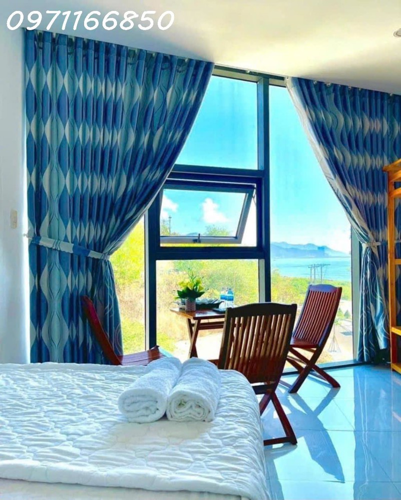 Bán nhanh tòa nhà lô góc – 11 phòng – view biển – mặt đường Phạm Văn Đồng gần Đại Học Nha Trang