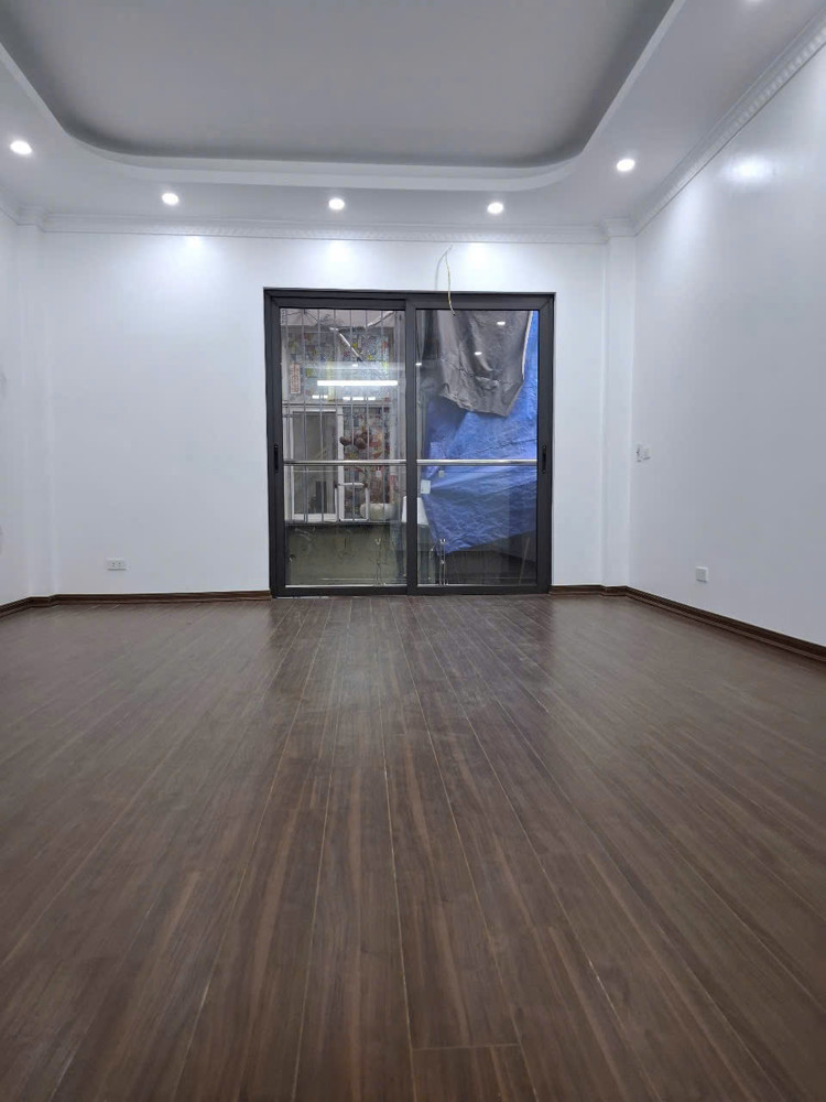 NHÀ ĐẸP HỒNG HÀ - HOÀN KIẾM TRUNG TÂM THỦ ĐÔ, CHỈ HƠN 20M RA MẶT PHỐ BẠCH ĐẰNG- 37m, 5 T, MT 4.3 m,