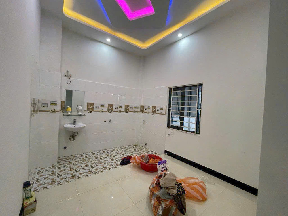 BÁN NHÀ 3 TẦNG ĐƯỜNG 7m5 - KHU ĐÔ THỊ SINH THÁI VEN SÔNG HOÀ XUÂN, KINH DOANH CỰC ĐỈNH