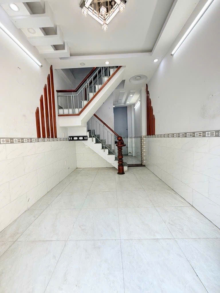 L1631 ⭐️ sát chợ Gò Vấp, SHR, 4 tầng, 3x8m, 4.x tỷ