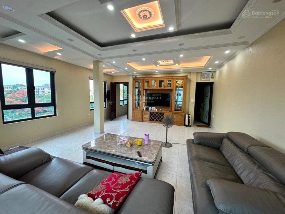 Bán nhà phố Phạm Văn Đồng - KĐT TP Giao Lưu - 110m - MT 7m - Lô Góc Ô Tô KDVP Ở đẹp