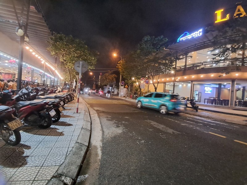 ►  Gần MT Lương Thế Vinh, đi bộ ra Biển, 42m2, lửng đúc, cứng cáp, 2PN, 3.x tỷ