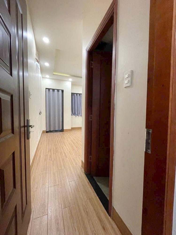 Nhà mặt tiền Hưng Phú P8Q8 chỉ 2p qua Q5, Quận 1