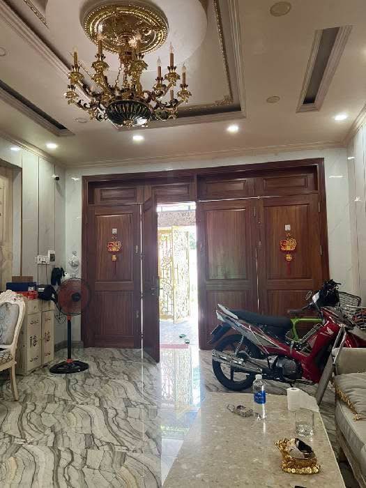 🏡 BÁN NHÀ TÂN CỔ ĐIỂN – MẶT TIỀN NỘI BỘ KDC CAO CẤP TRỊNH QUANG NGHỊ