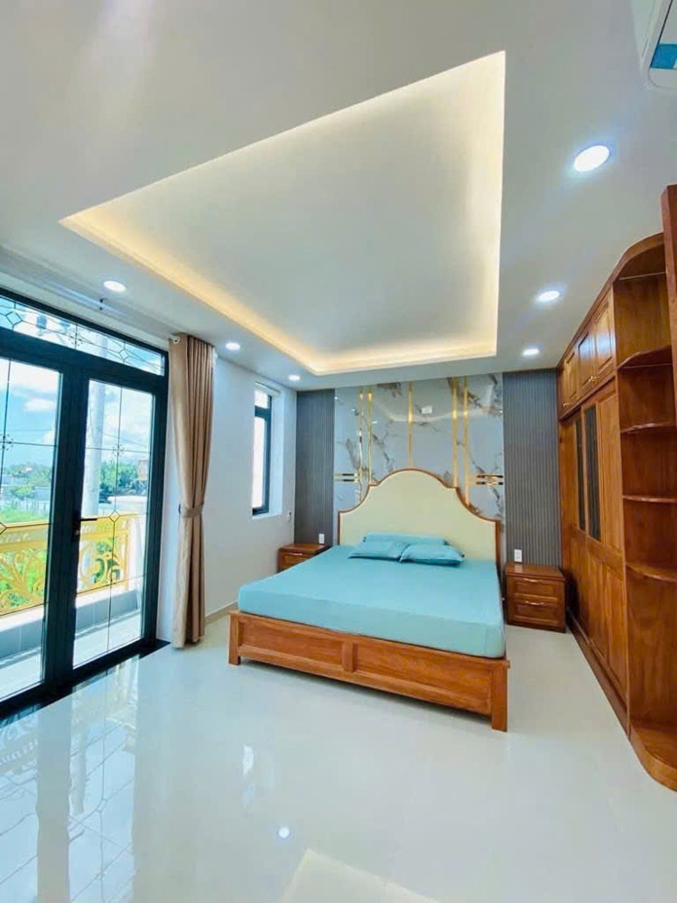 SIÊU PHẨM MẶT TIỀN HẺM ĐƯỜNG HUỲNH TẤN PHÁT - NHÀ BÈ - Ô TÔ NGỦ TRONG NHÀ - GIÁ 9x TỶ