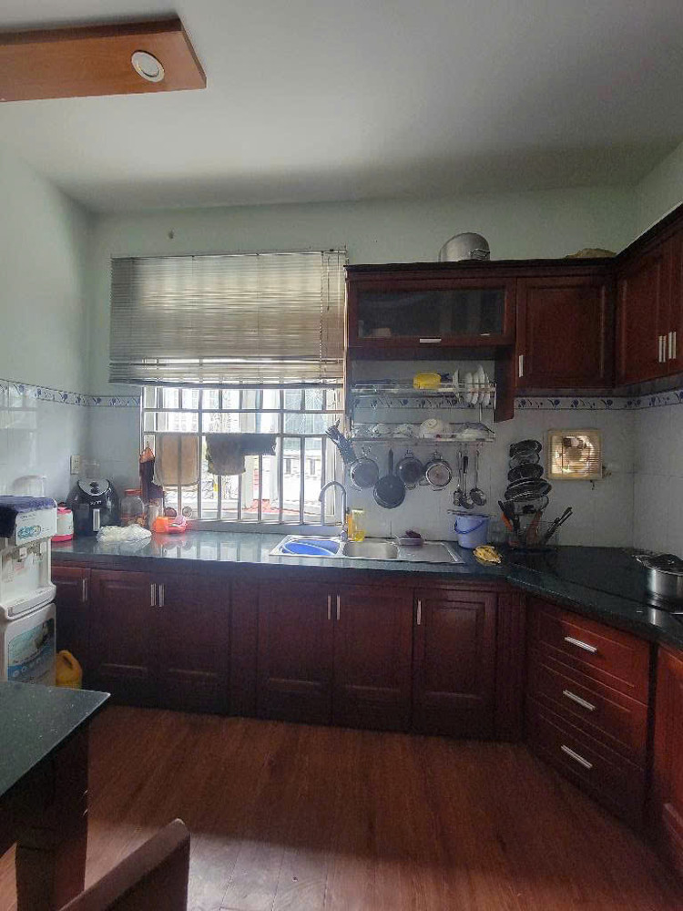 bán nhà 3 tầng Thạnh Lộc 37, 70m2, 3 tầng, 3PN, sổ hồng trao tay, hẻm ô tô thông giá hời chỉ 6.3