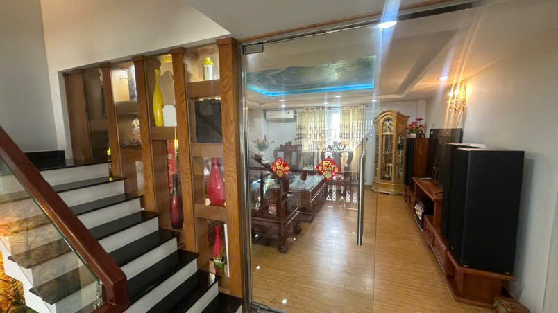 chính chủ bán gấp nhà hẻm thạnh lộc 37, Q.12 DT 81m2, 4 tầng, 6.6 tỷ - sổ hồng trao tay, an cư lạc