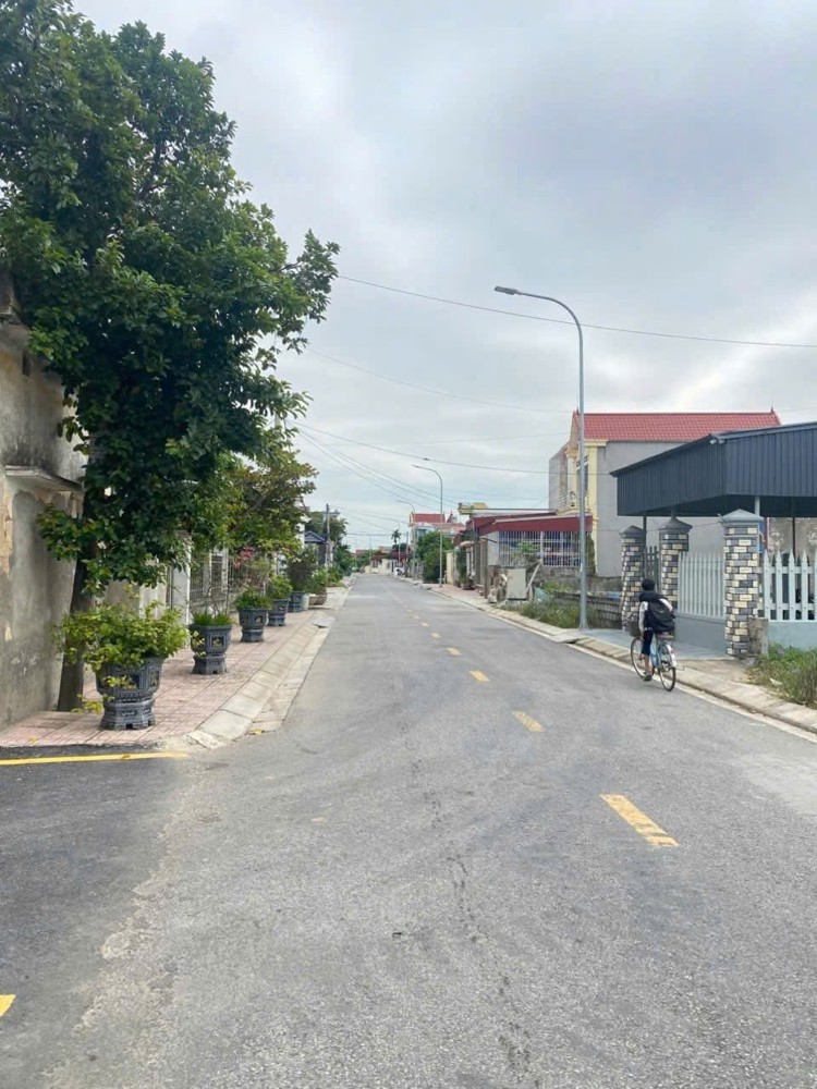 CHỈ CÒN 1 LÔ F0 DUY NHẤT ĐOAN XÁ 3 – ĐƯỜNG NHỰA 6M – GIÁ QUÁ HIẾM 1.5X TỶ – ZALO 0567 222 555