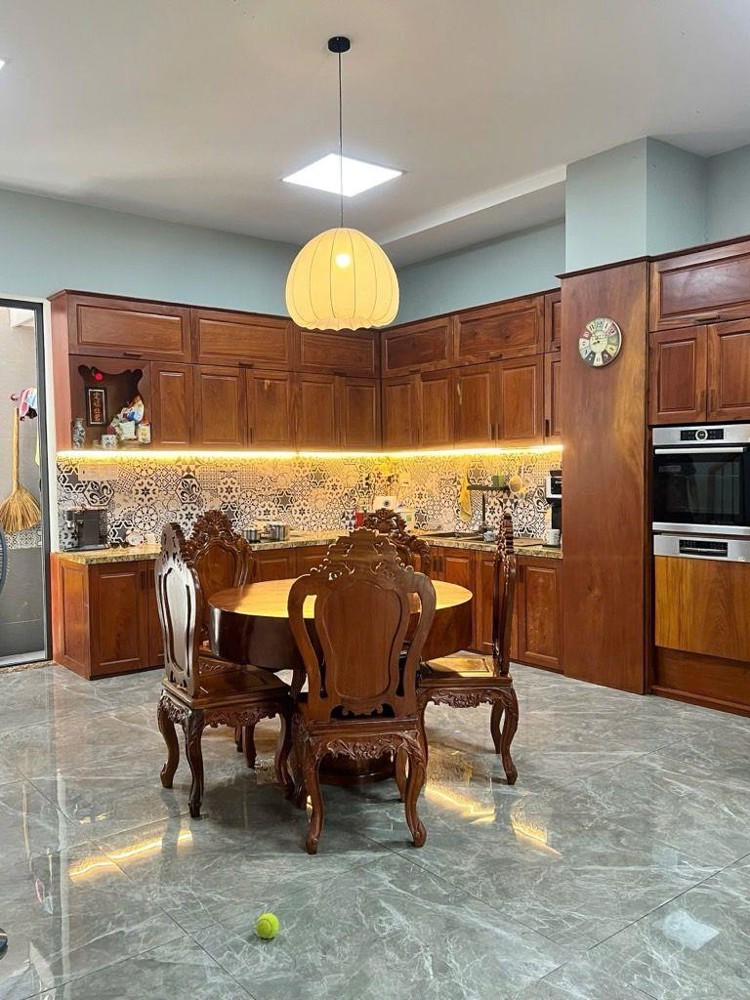 🔥🔥 CHỦ KẸT TIỀN BÁN GẤP – GIẢM SÂU 1,5 TỶ 🔥🔥
🌟 NHÀ ĐẸP,  KHU VIP ĐƯỜNG ĐÀO TÔNG NGUYÊN, NHÀ