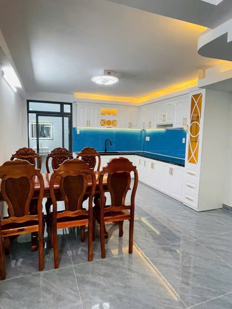 BÁN NHÀ ĐẸP 4 TẦNG – HUỲNH THỊ ĐỒNG - NHÀ BÈ – KDC ĐỒNG BỘ CAO CẤP – KẾ BÊN PHÚ MỸ HƯNG – HXH 6M 