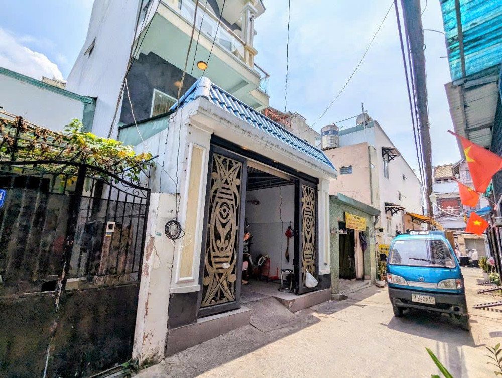 BÁN NHÀ 4 TẦNG PHẠM HỮU LẦU – Q7 - HXH - NGANG 4.6 M - GiÁ 7x TỶ 