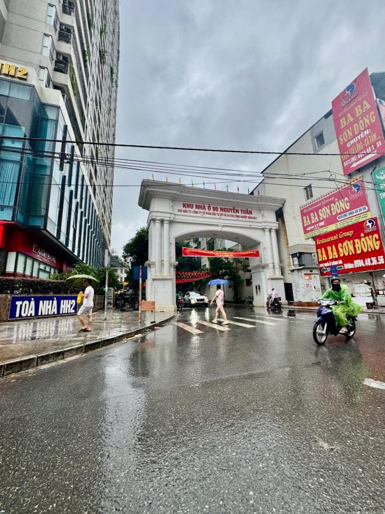 Tòa cạnh bên 90 Nguyễn Tuân, 2 mặt thoáng, 3 ô tô tránh, 60m, 18.9 Tỷ, 6 tầng thang máy