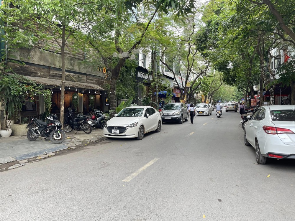 Tòa cạnh bên 90 Nguyễn Tuân, 2 mặt thoáng, 3 ô tô tránh, 60m, 18.9 Tỷ, 6 tầng thang máy